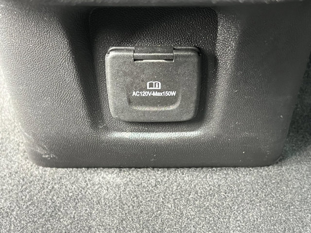 Vehicle image 35 of 36