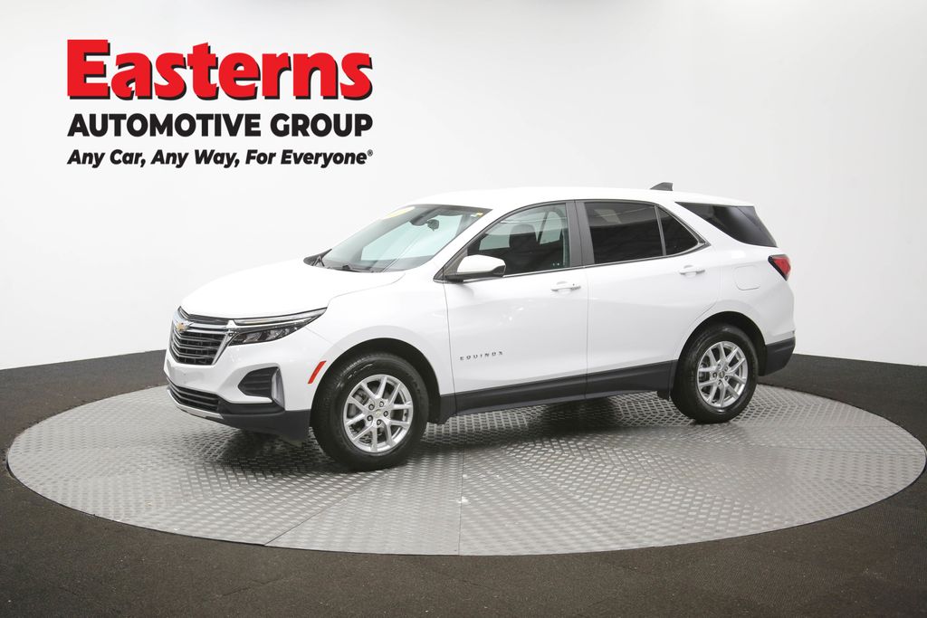2022 Chevrolet Equinox LT Image 3 of 63