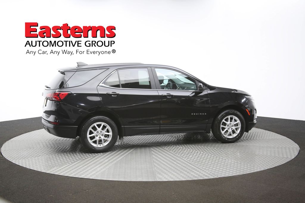 Vehicle image 21 of 96