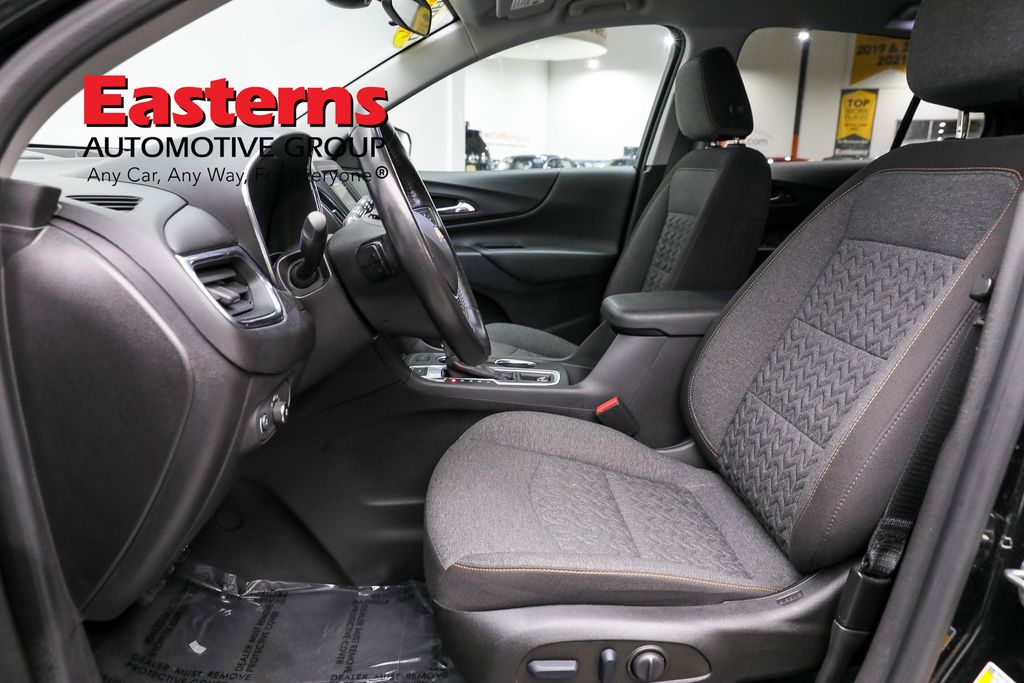 Vehicle image 44 of 96