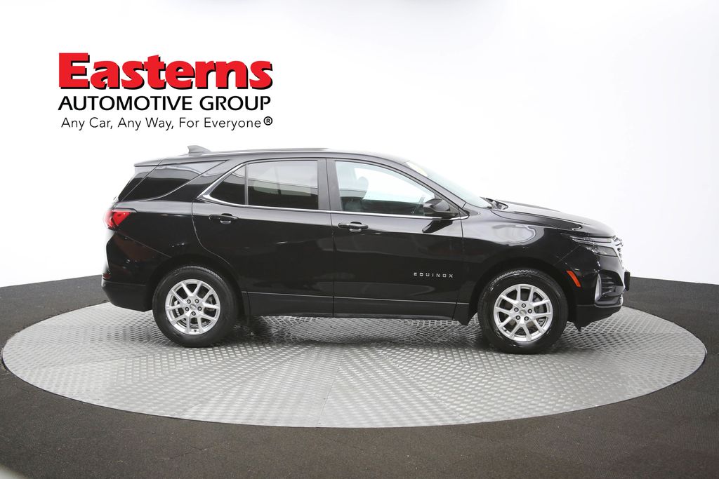 Vehicle image 18 of 96