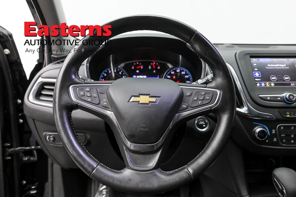 Vehicle image 40 of 96