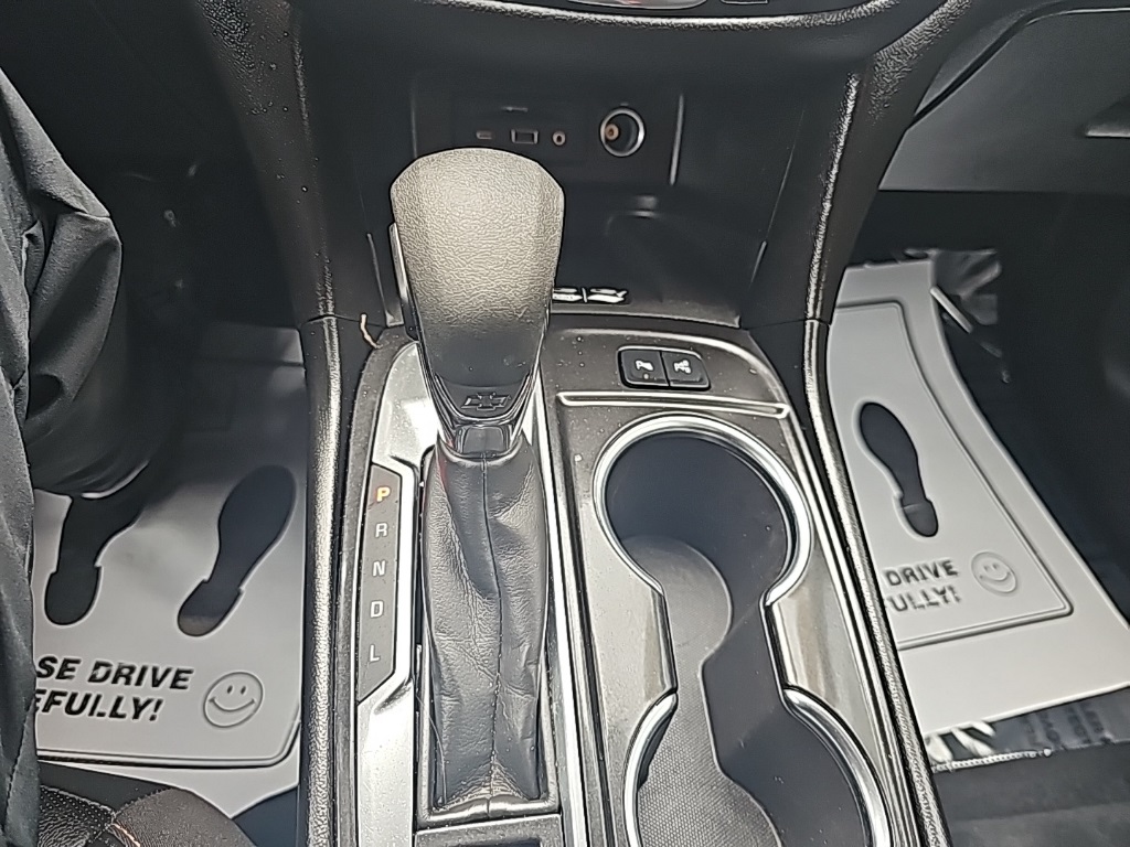 Vehicle image 27 of 28