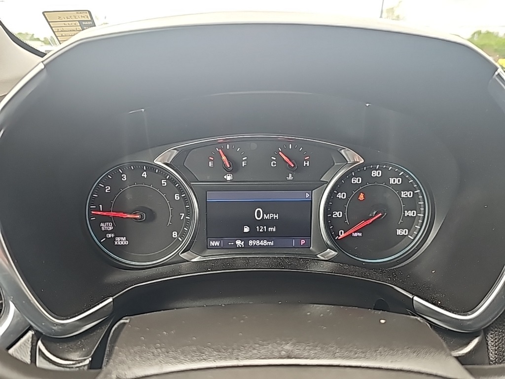 Vehicle image 24 of 28