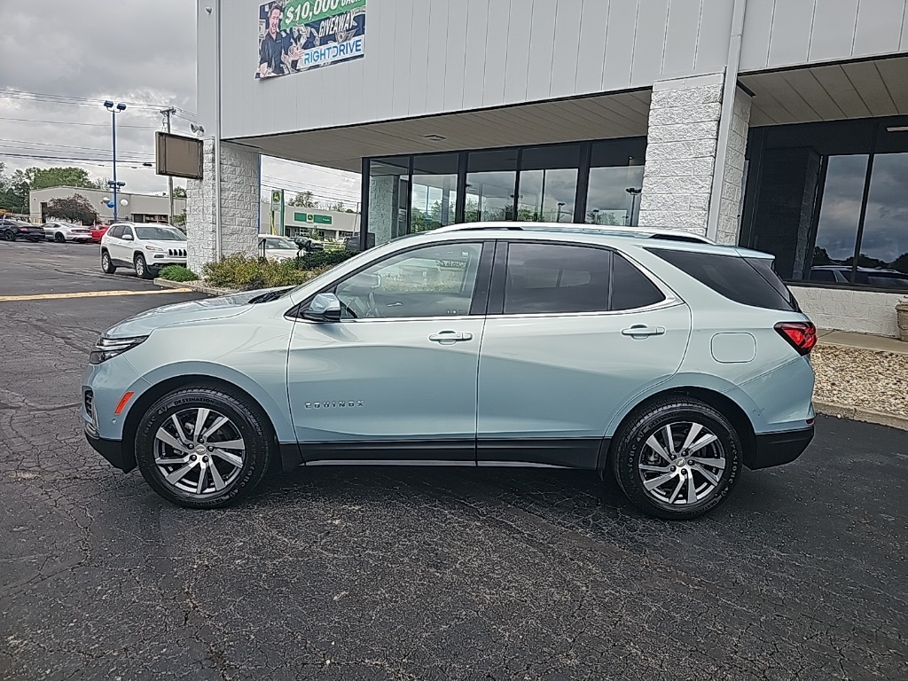 Vehicle image 9 of 28