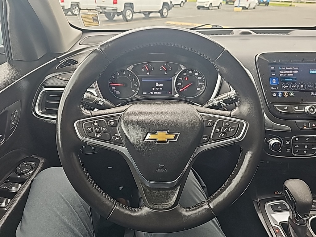 Vehicle image 21 of 28