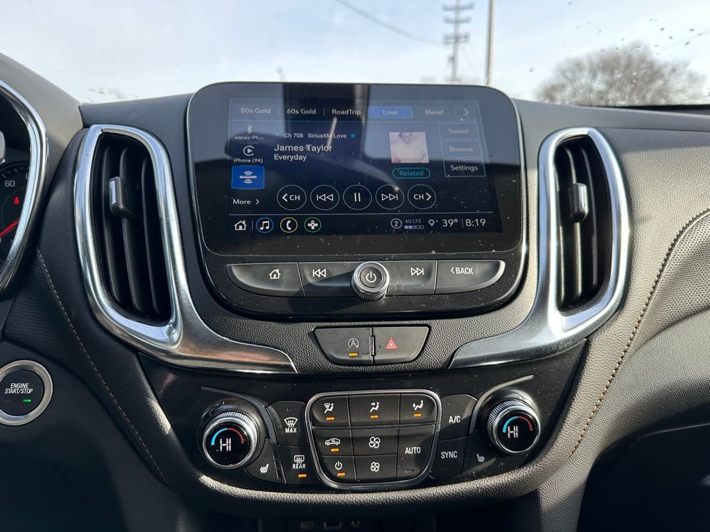 Vehicle image 23 of 27