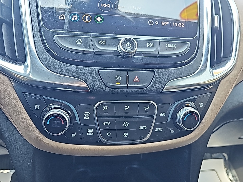 Vehicle image 24 of 26