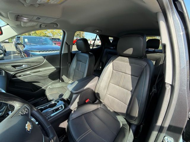 2022 Chevrolet Equinox Premier Image 18 of 50