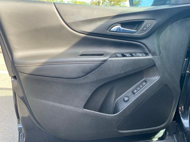 2022 Chevrolet Equinox Premier Image 29 of 50