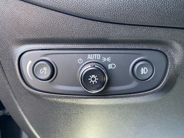 2022 Chevrolet Equinox Premier Image 33 of 50