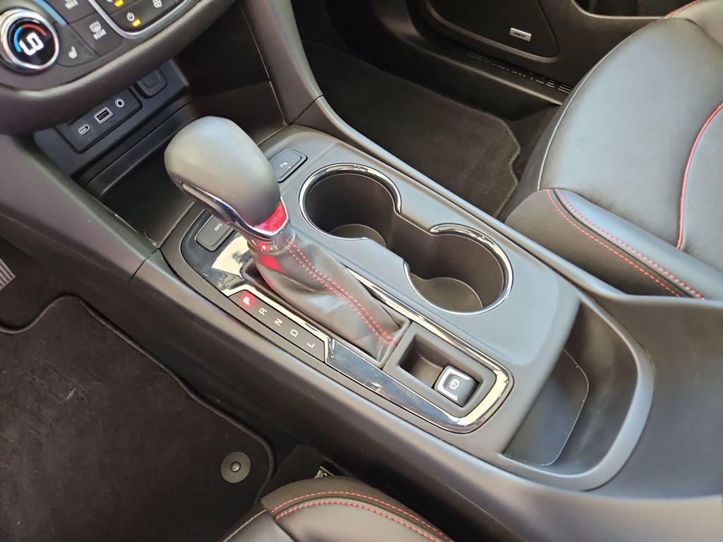 2022 Chevrolet Equinox RS Image 20 of 39