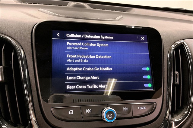 2022 Chevrolet Equinox RS Image 20 of 38