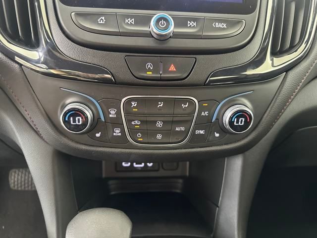 Vehicle image 23 of 28