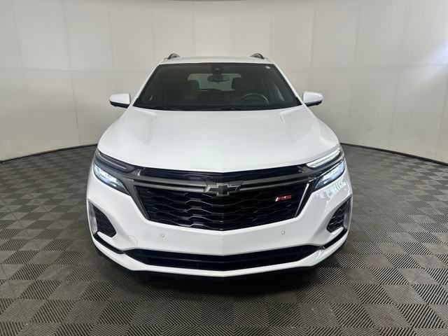 Vehicle image 2 of 28