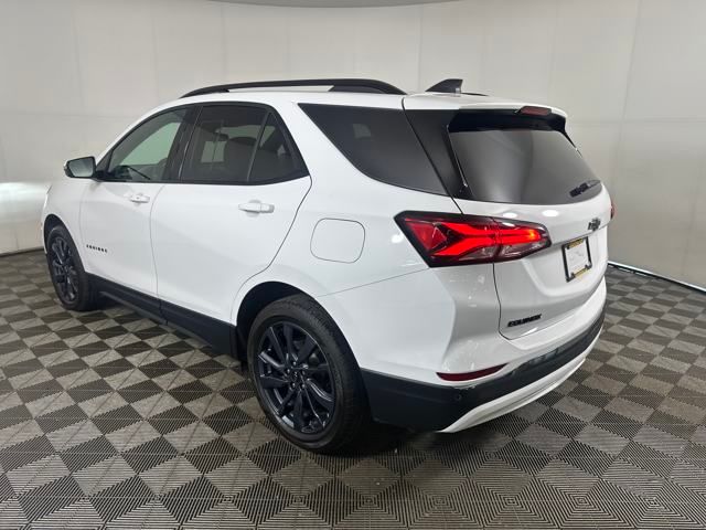 Vehicle image 6 of 28