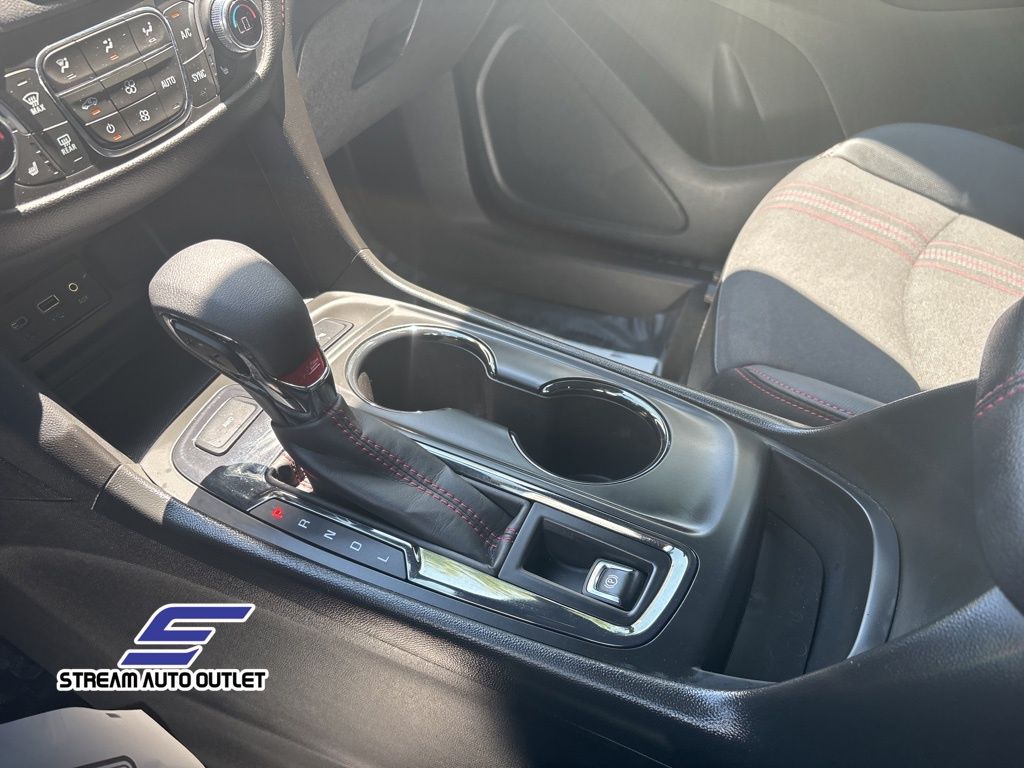 Vehicle image 32 of 35