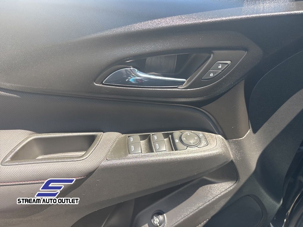 Vehicle image 22 of 35
