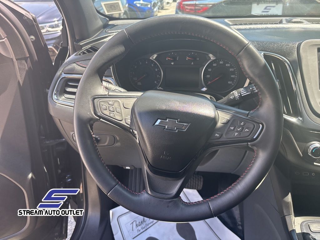 Vehicle image 26 of 35