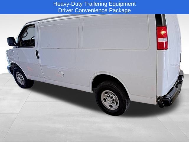 Vehicle image 5 of 5