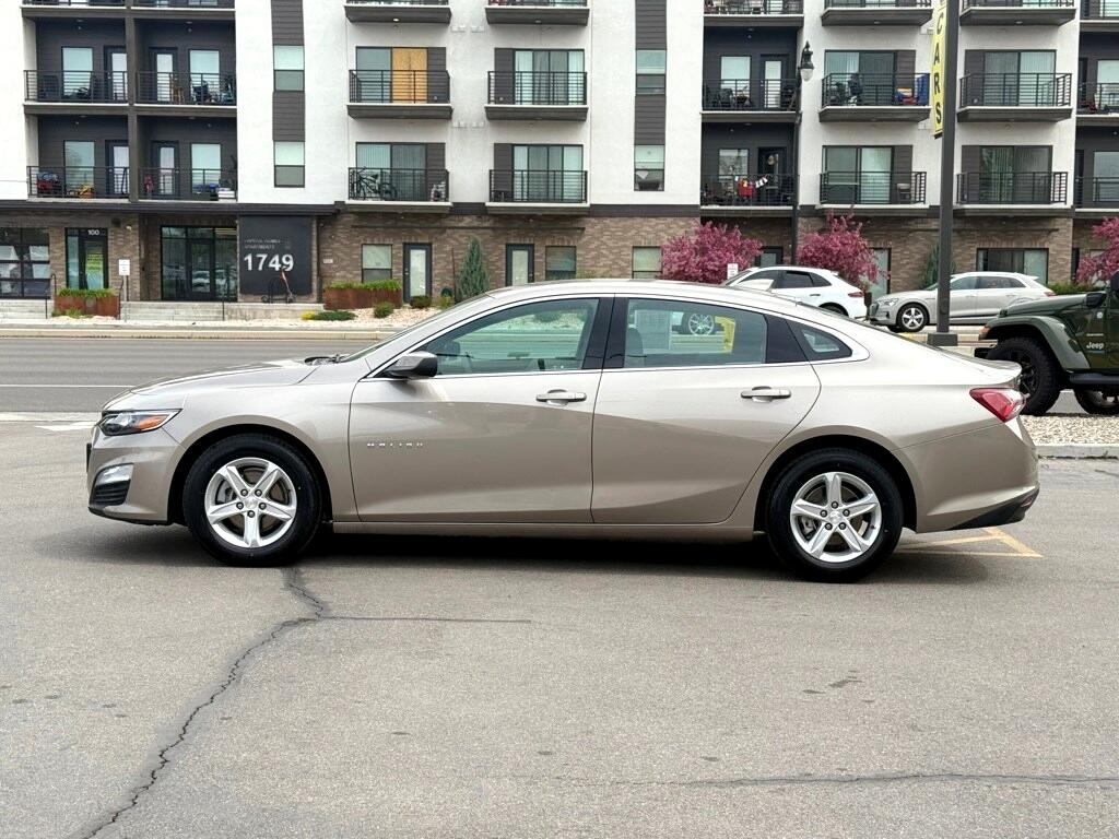 Vehicle image 7 of 35
