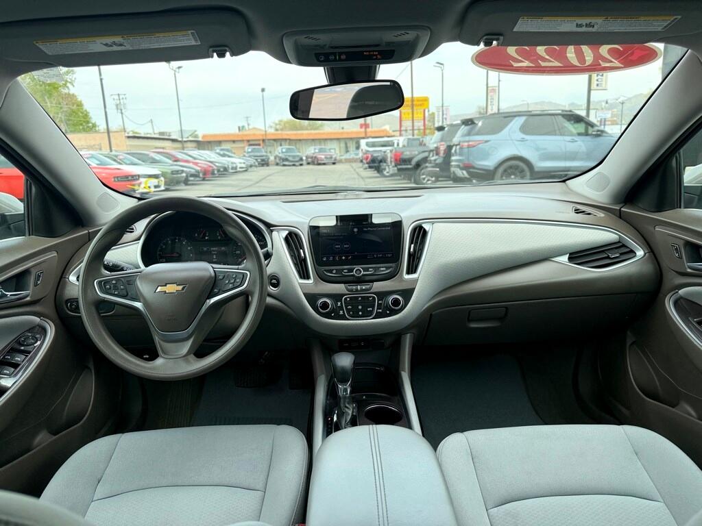 Vehicle image 18 of 35