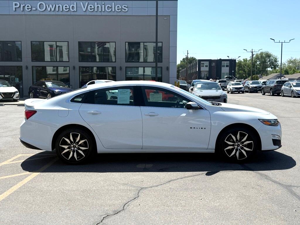 Vehicle image 3 of 22