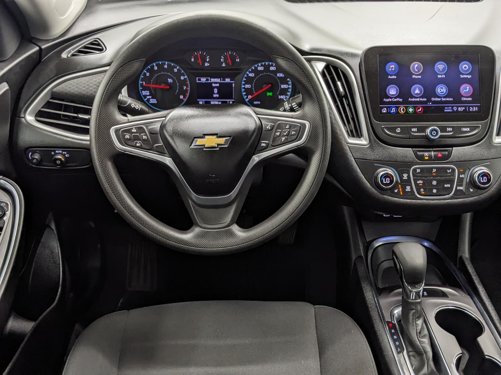 Vehicle image 15 of 26