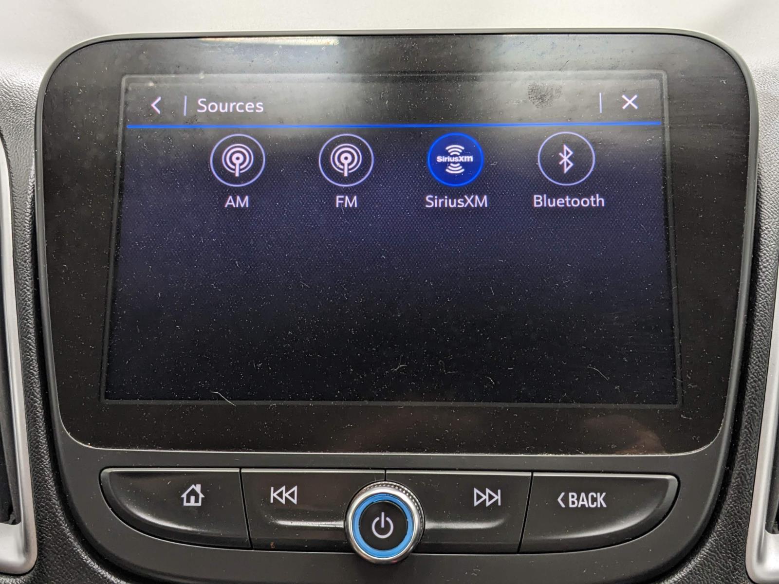 Vehicle image 20 of 26