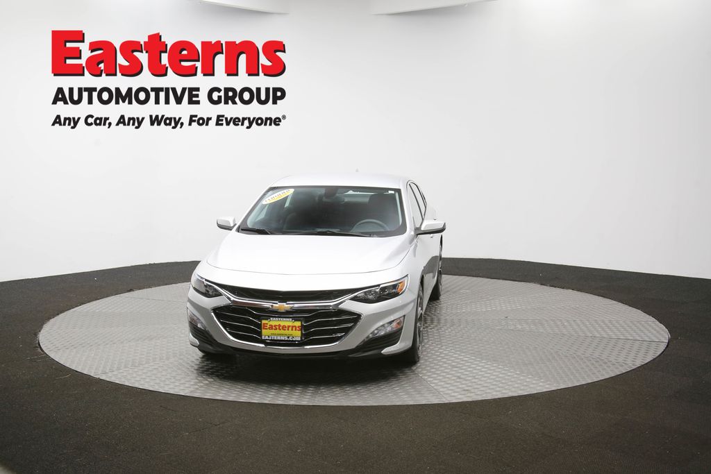 Vehicle image 9 of 62