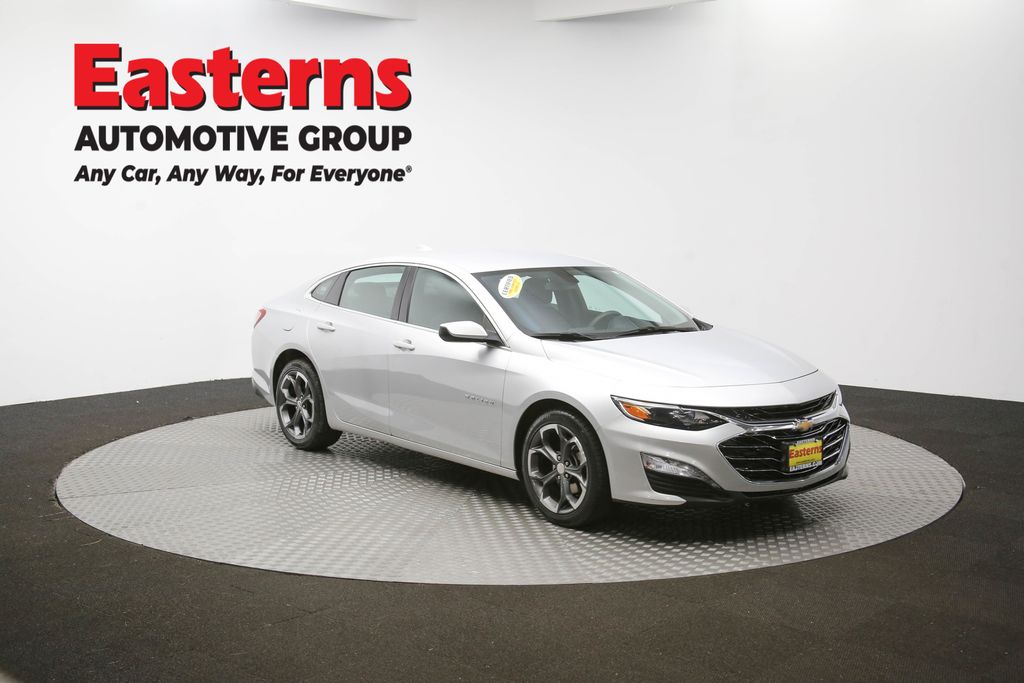 Vehicle image 11 of 62