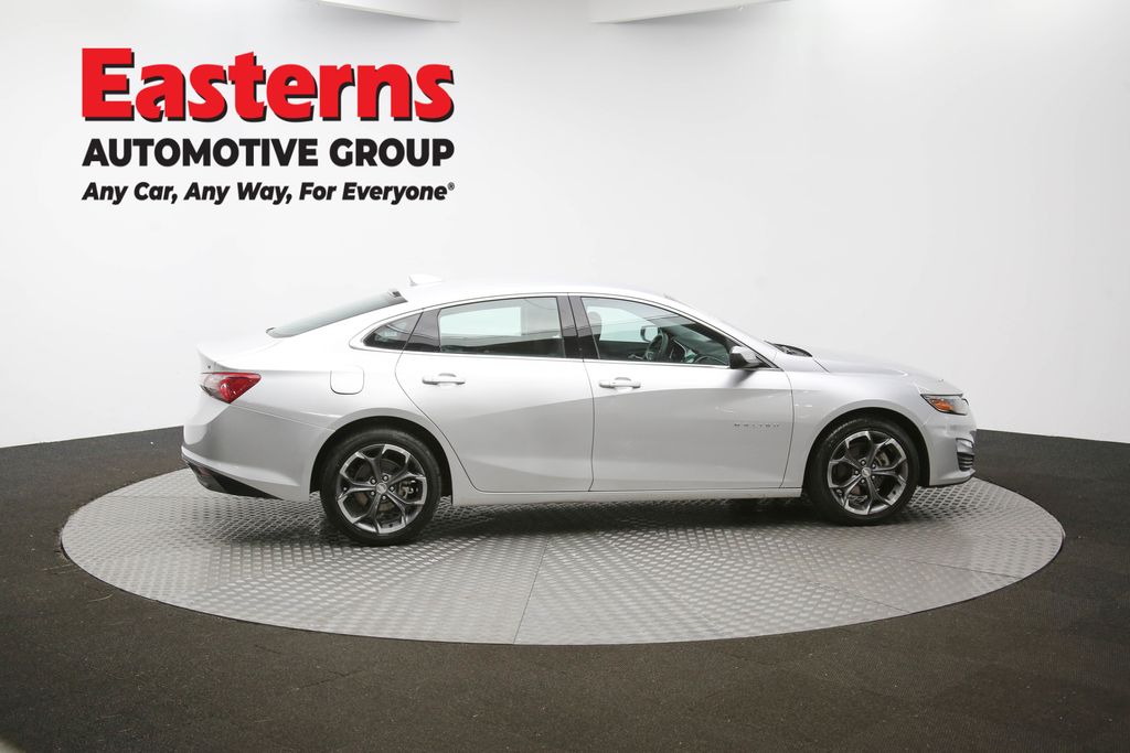 Vehicle image 18 of 62