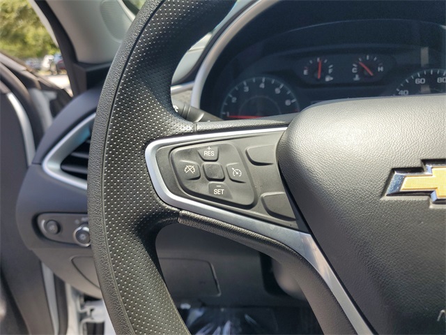 Vehicle image 28 of 34