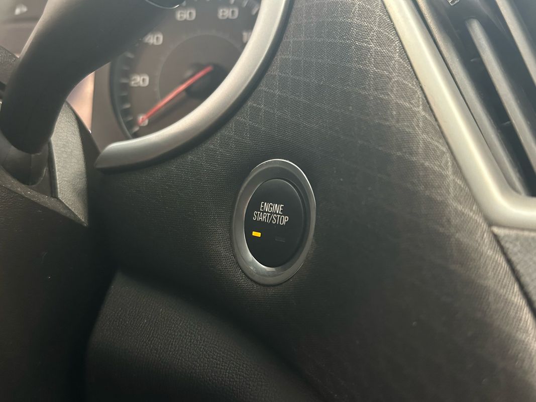 2022 Chevrolet Malibu LT Image 33 of 41