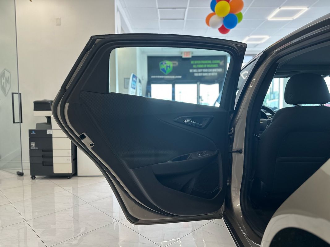 2022 Chevrolet Malibu LT Image 38 of 41