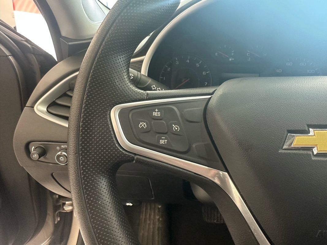 2022 Chevrolet Malibu LT Image 34 of 41