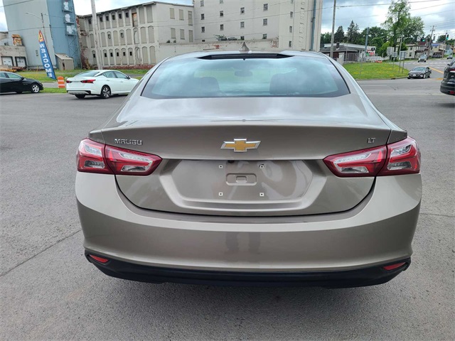 Vehicle image 7 of 27