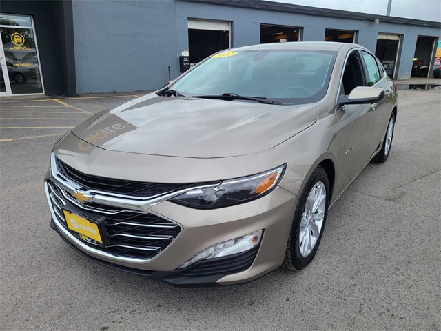 Vehicle image 2 of 27