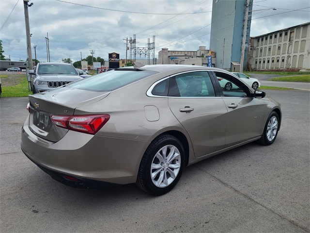 Vehicle image 6 of 27