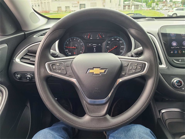 Vehicle image 19 of 27