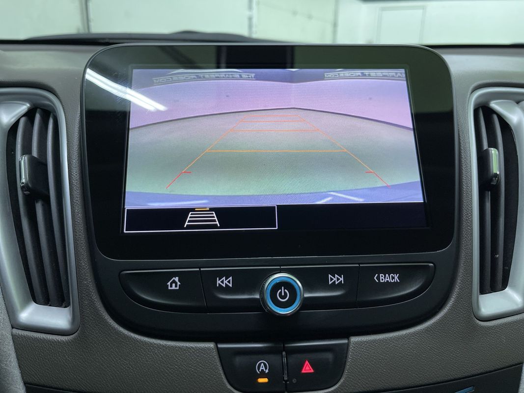 2022 Chevrolet Malibu LT Image 19 of 29