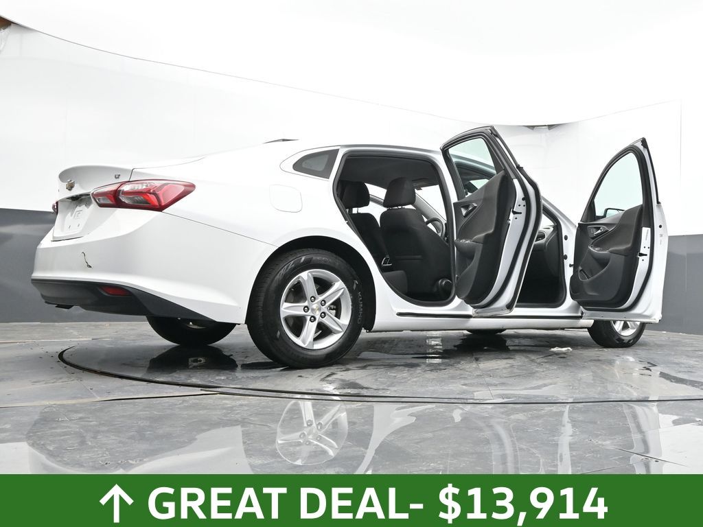 Vehicle image 41 of 75