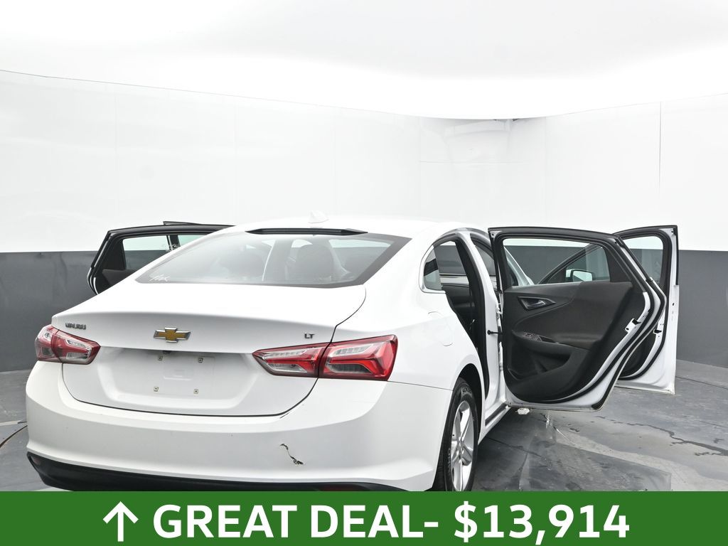Vehicle image 47 of 75