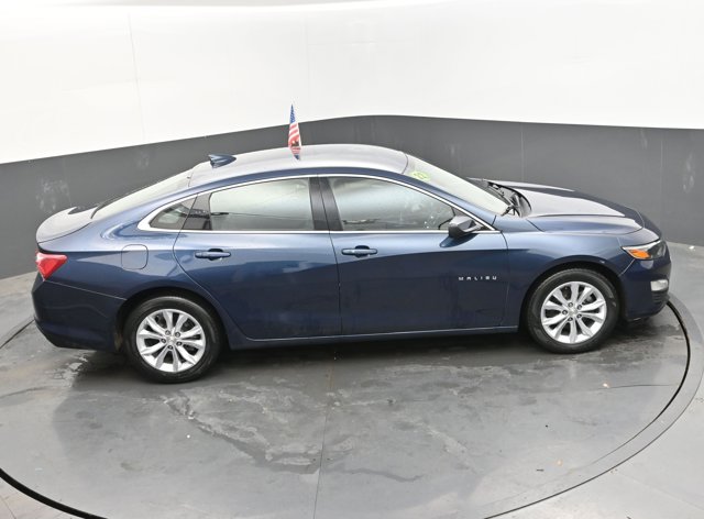Vehicle image 15 of 46