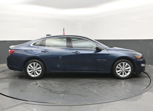 Vehicle image 13 of 46