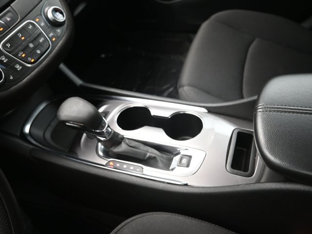 Vehicle image 40 of 46