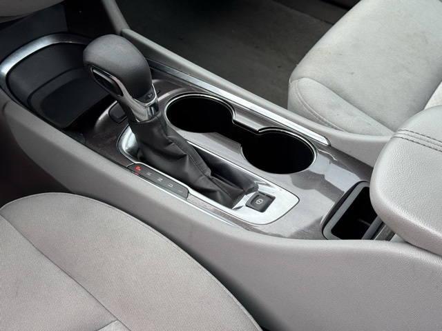 Vehicle image 19 of 32