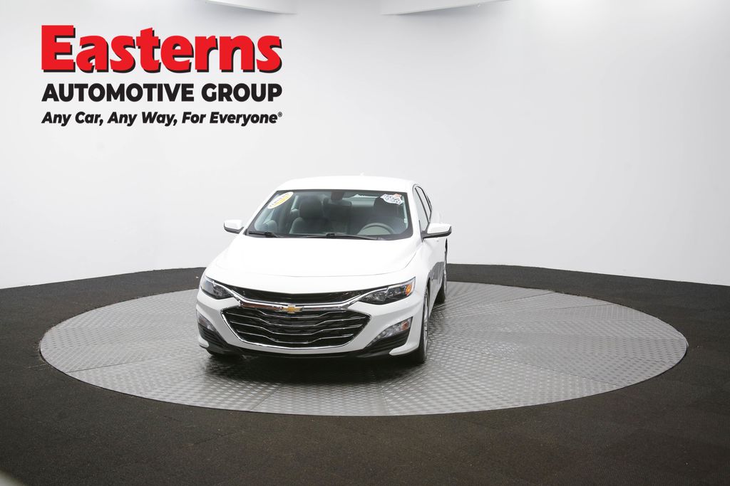Vehicle image 9 of 61
