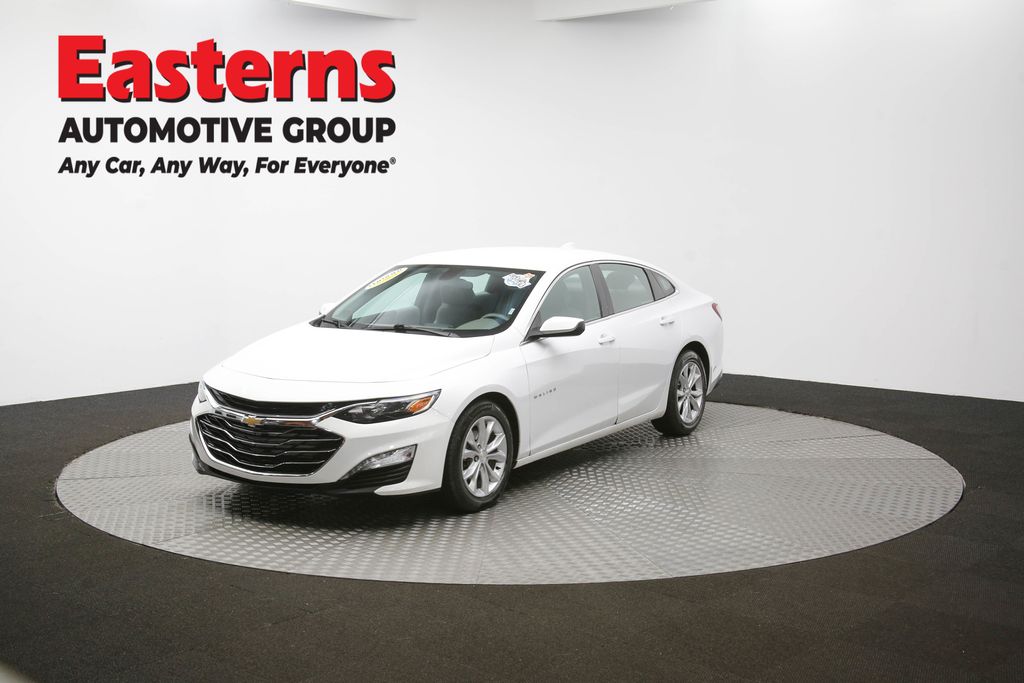Vehicle image 4 of 61