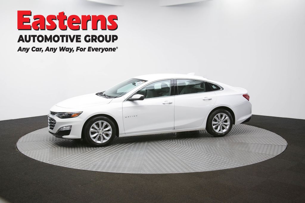 Vehicle image 2 of 61